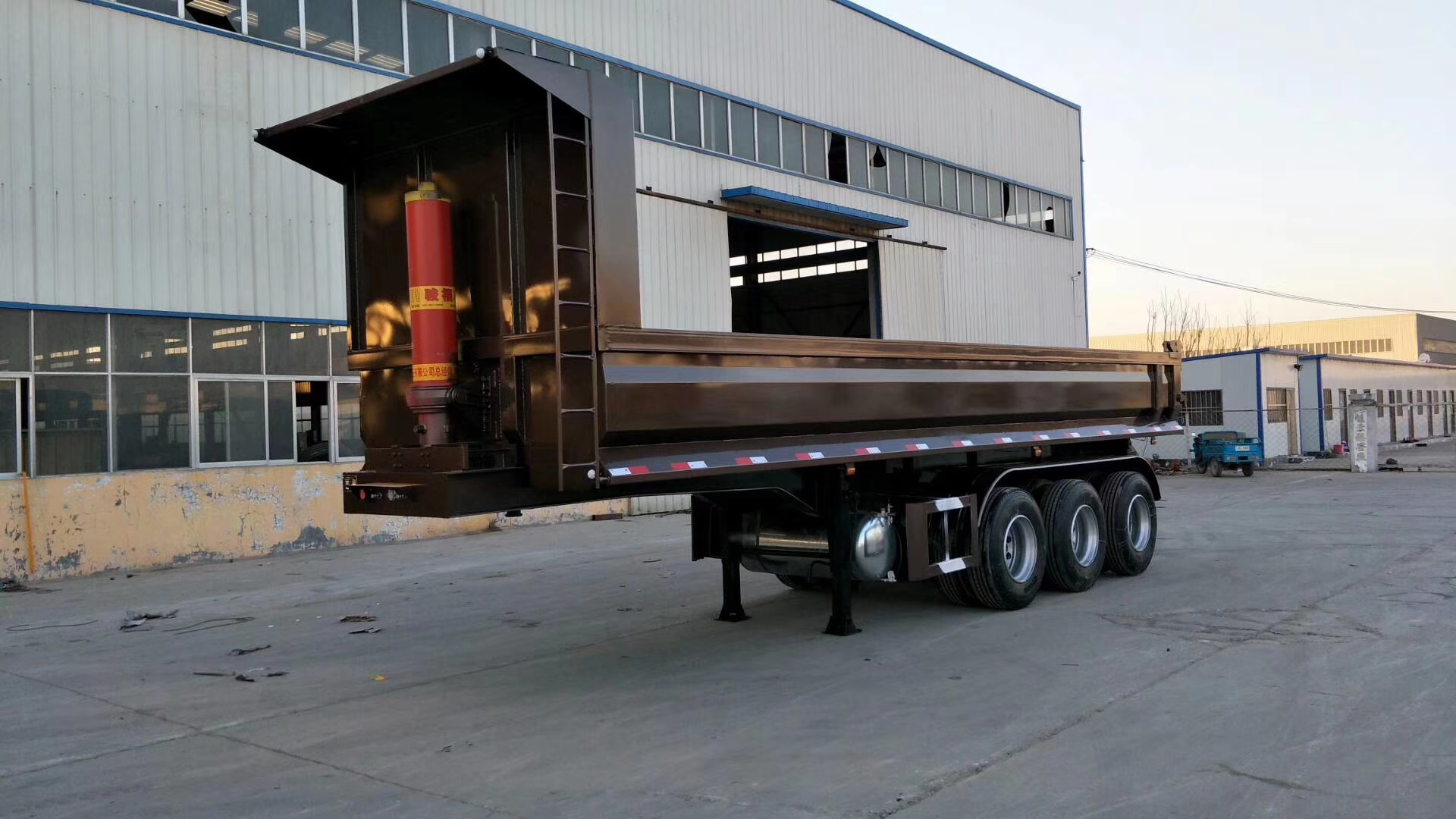 Dump Trailer