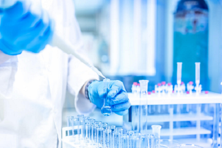 آغار انتقائي لبكتيريا Bacillus cereus: دعم موثوق لاختبارات سلامة الأغذية