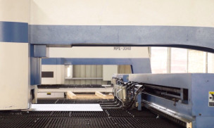 CNC production lines and 4 KUKA robot lines
