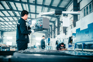CNC production lines and 4 KUKA robot lines