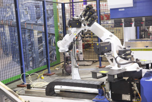 CNC production lines and 4 KUKA robot lines