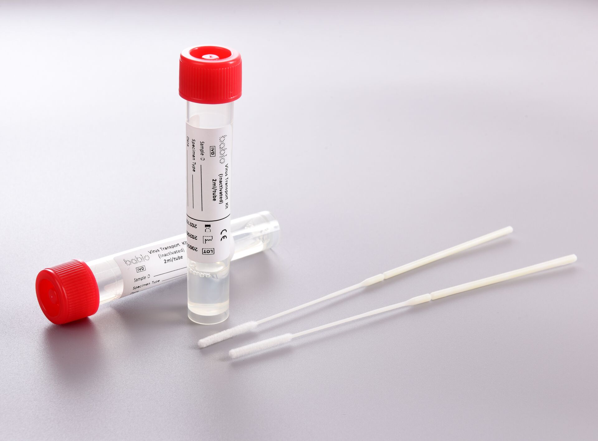 Medios Amies Líquidos: Transporte fiable de muestras para microbiología clínica