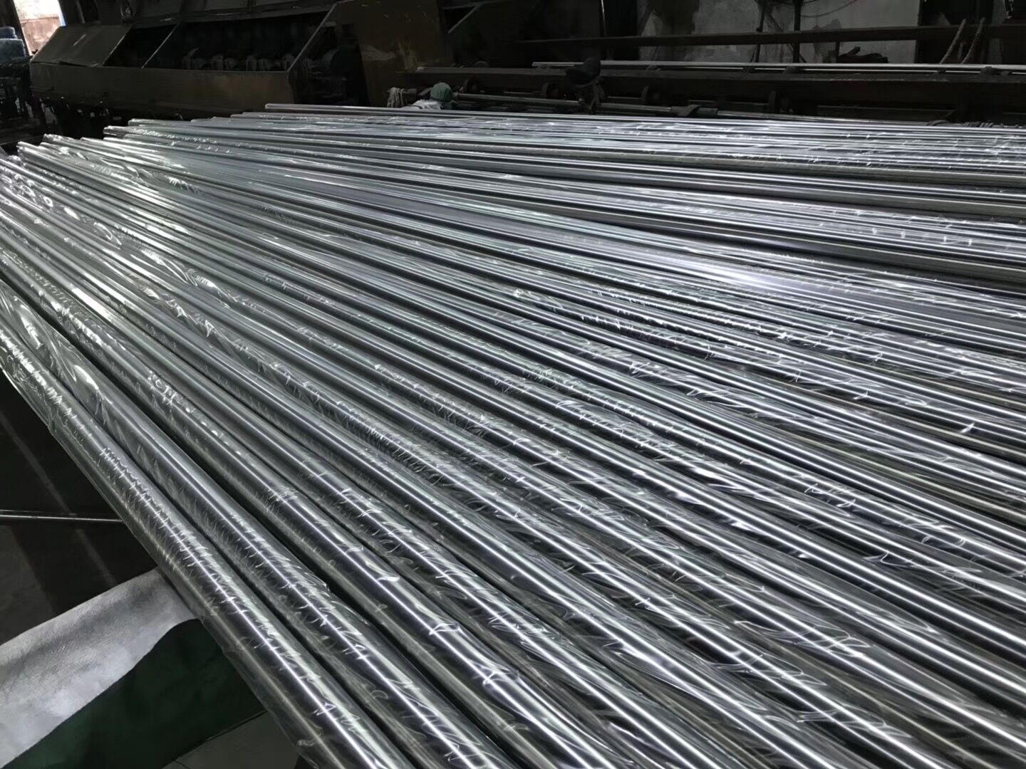UNS S31803 UNS S32205 2205 Duplex Stainless Steel Pipe