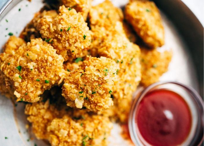 Sweet and Spicy Delight: Honey Sriracha Chicken Recipe