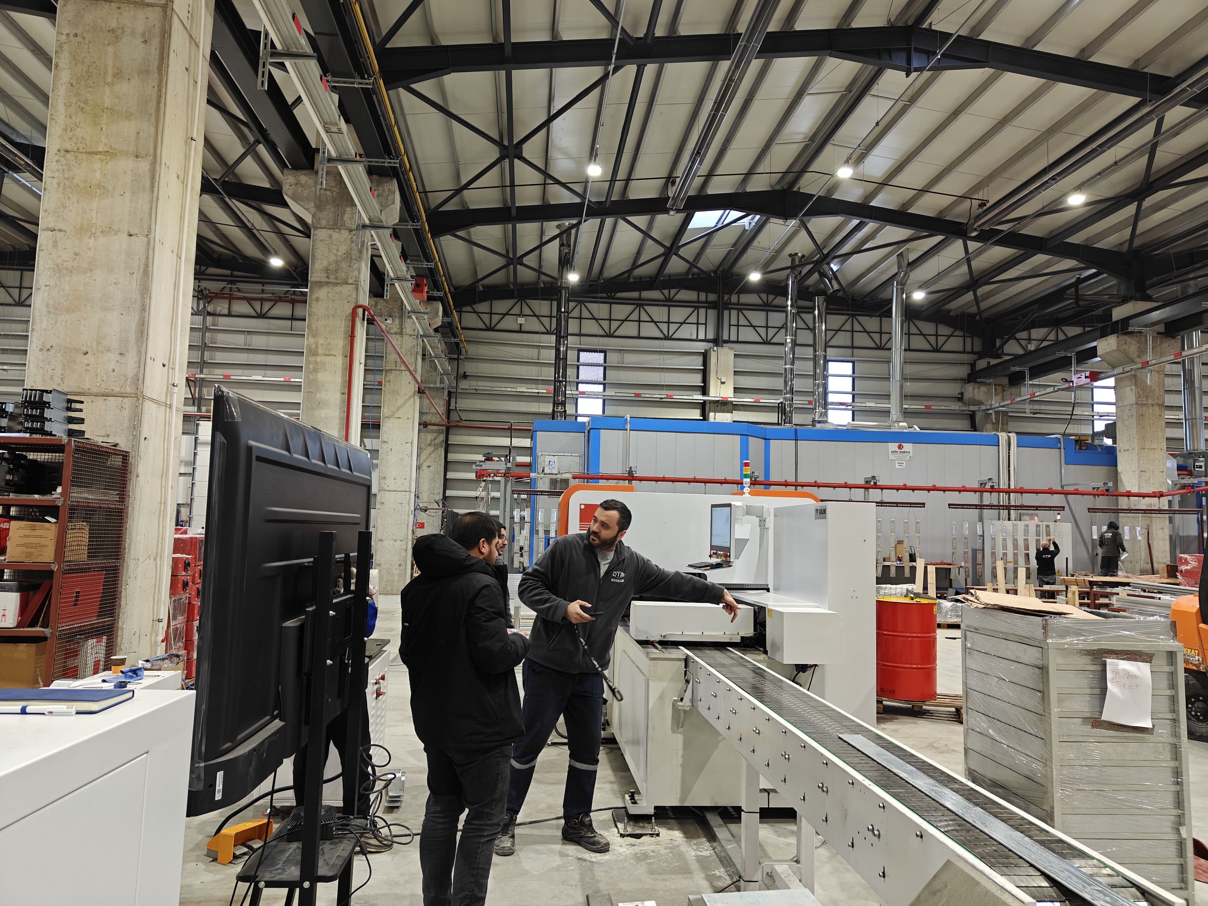 Линия обработки шинопроводов Beiene Intelligent Busduct была успешно установлена в Турции