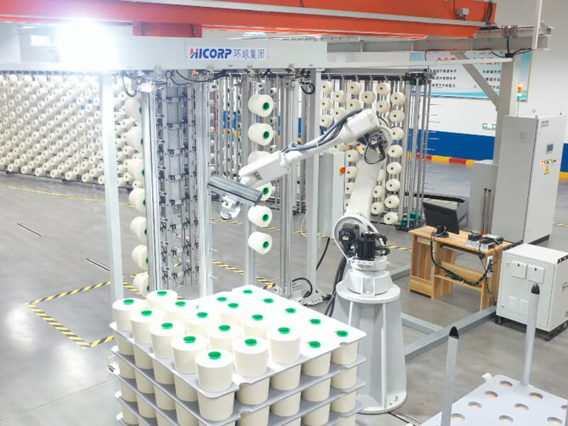 Automatic Loading Manipulator for Warping M/C