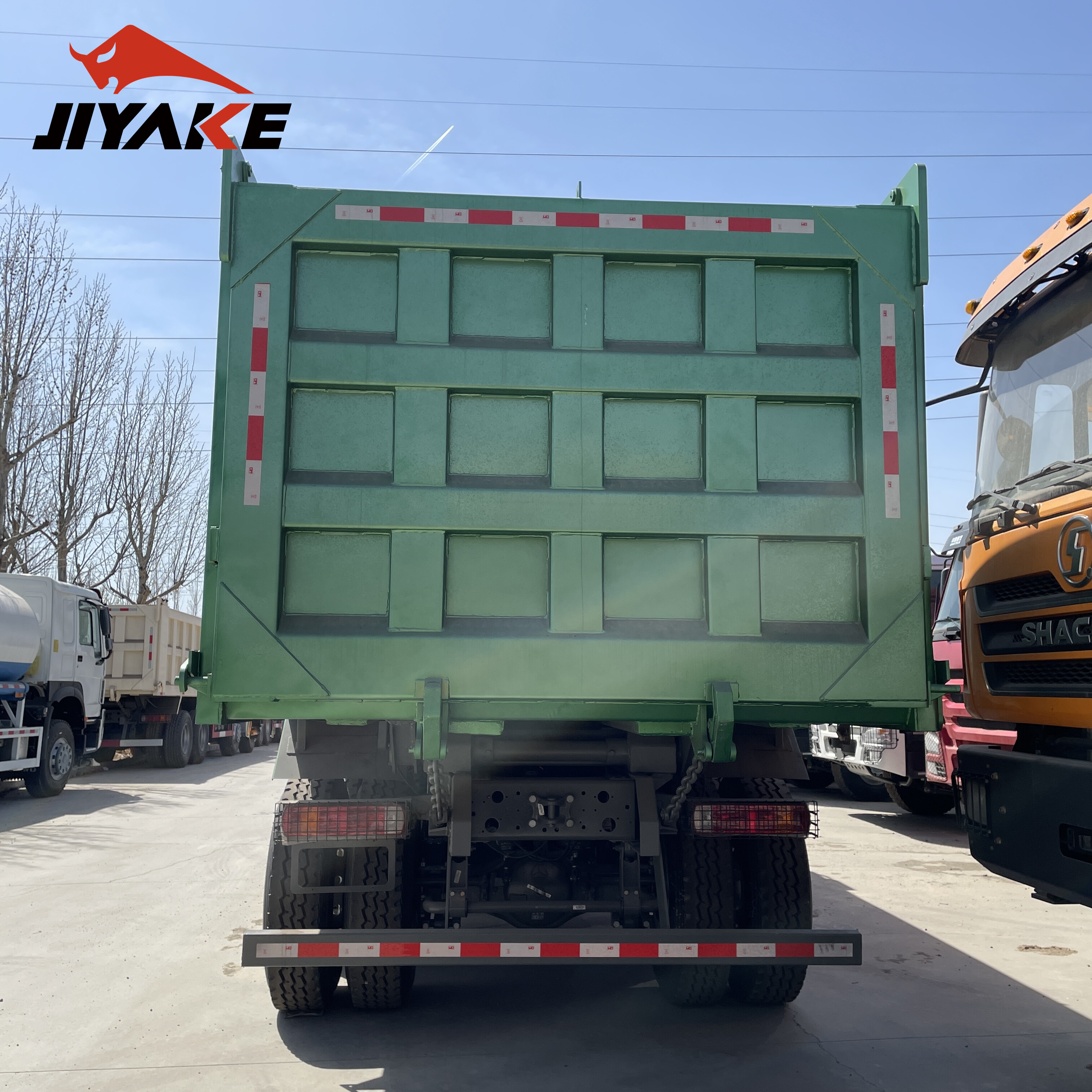 Howo 8x4 dump truck