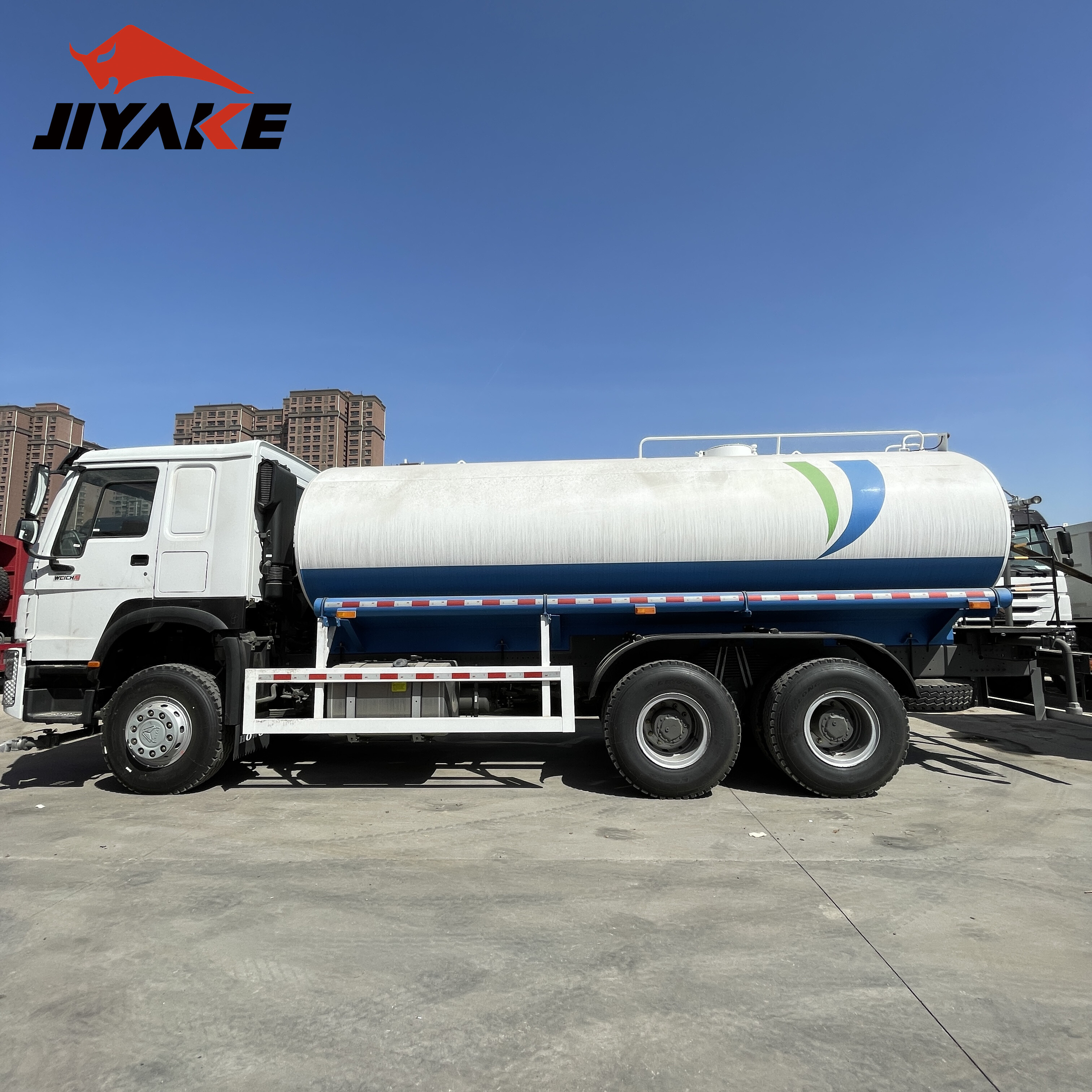 Water tank truck Water tank truck