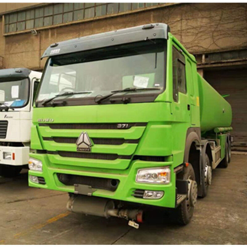 Fuel tanker truck