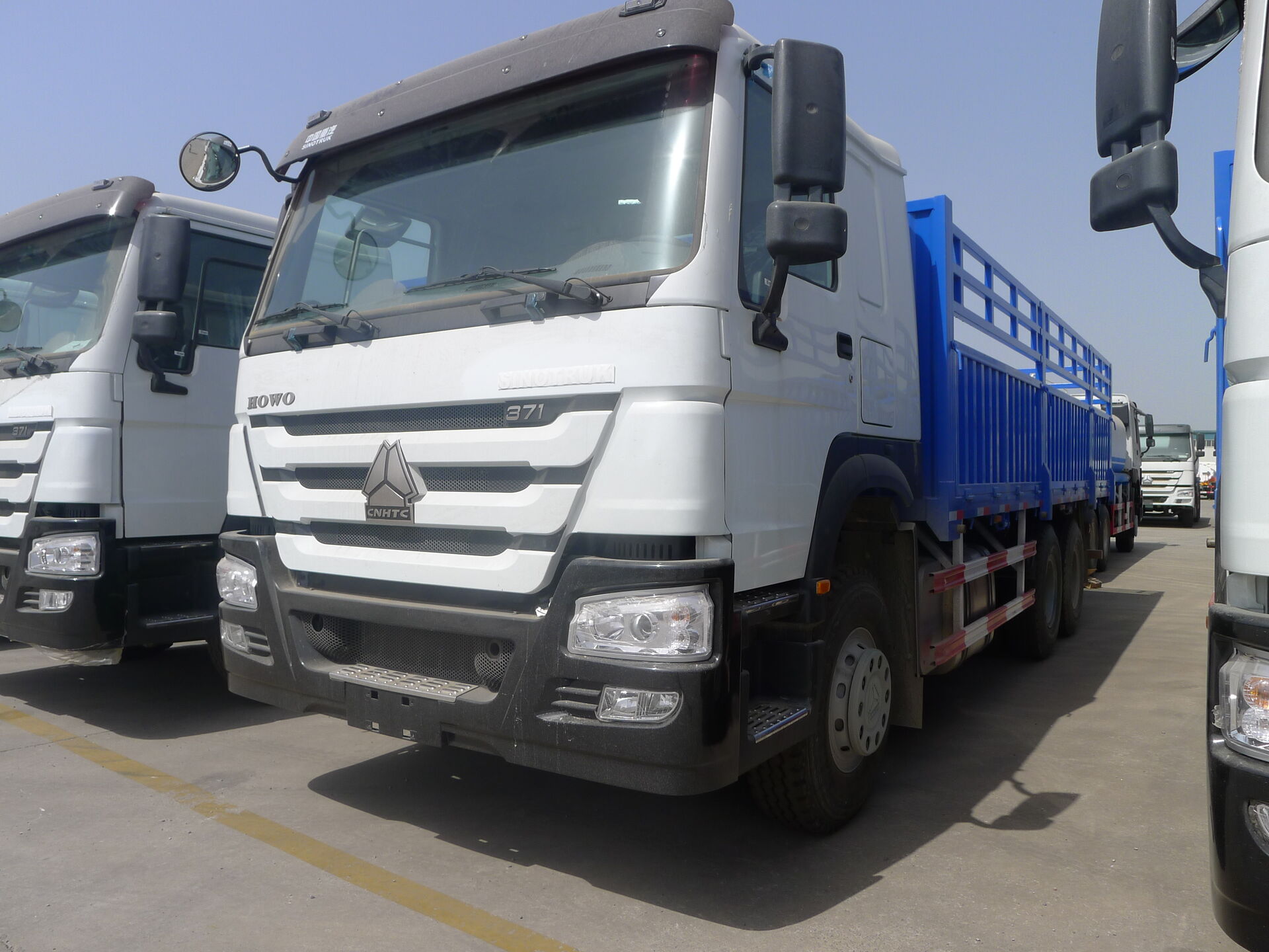 371hp cargo truck