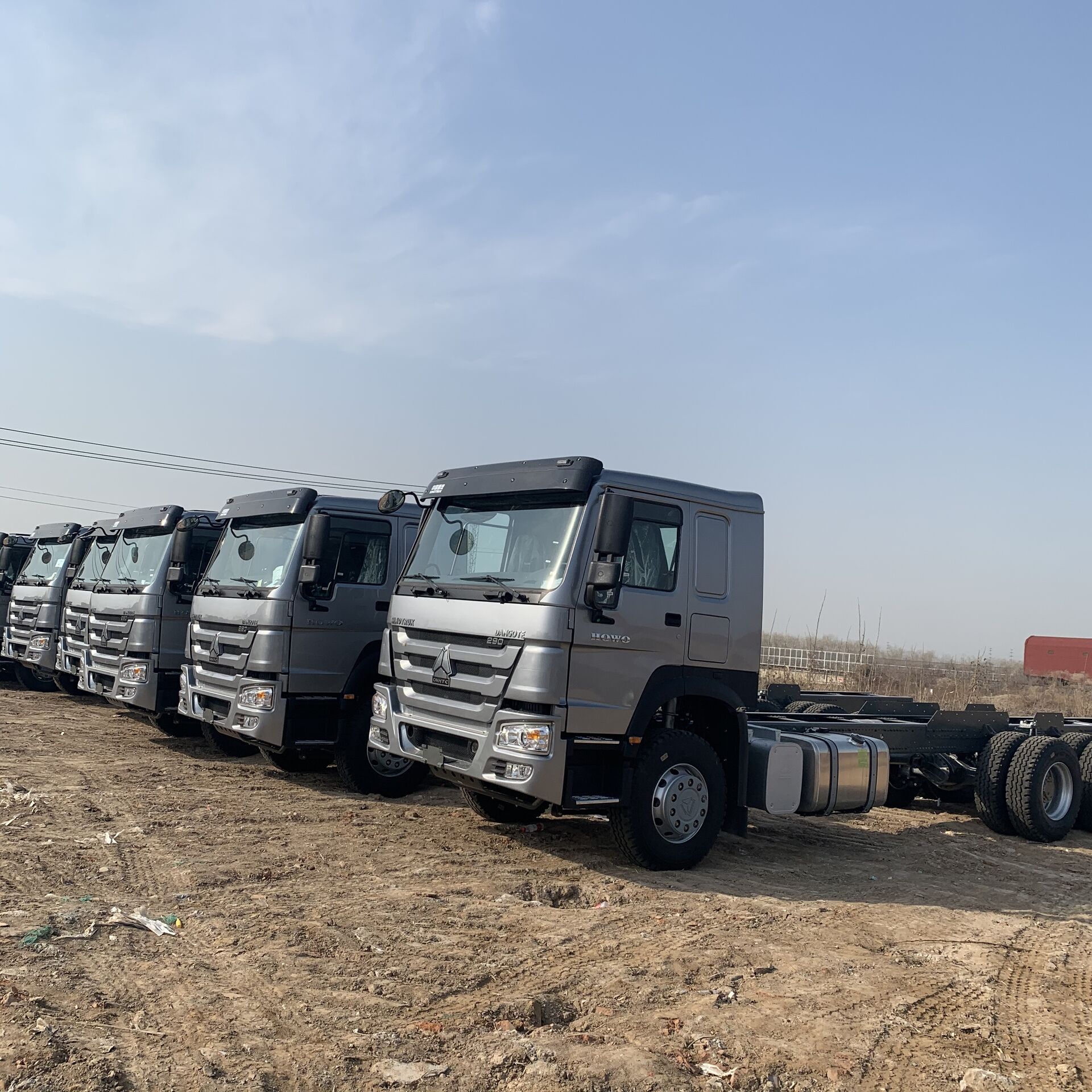Cargo chassis truck