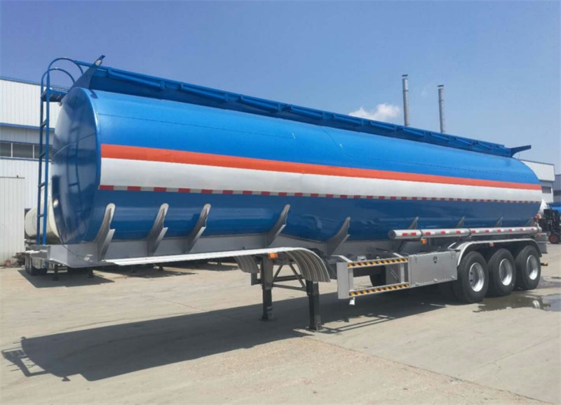 3 axles 42000L tanker trailer