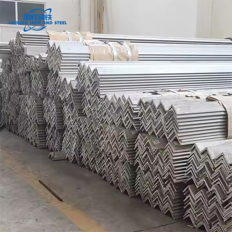 Angle Iron 4mm Black Hot Rolled Carbon Mild Q235 Ss400 Steel Angle China Equal Angel Bar / Angle Steel / Iron Angle Bar