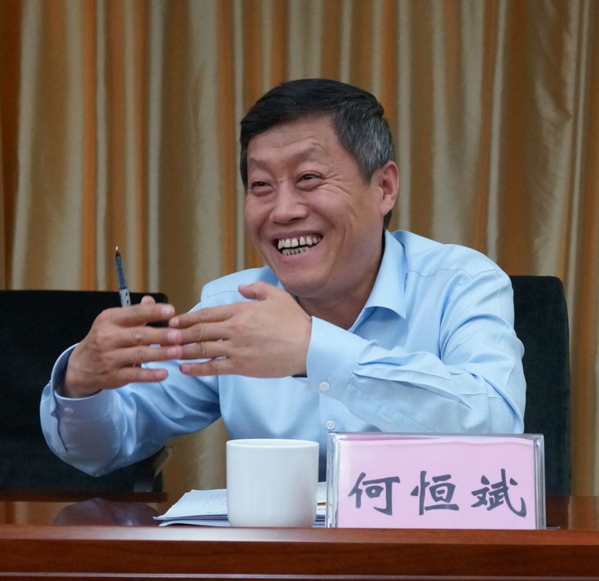 淄博市政协党组副书记、副主席刘东军一行来金晶调研