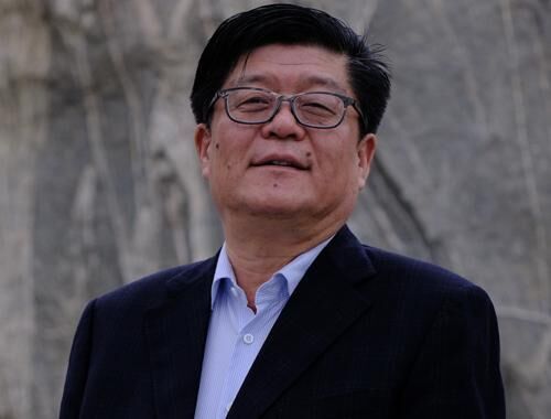 王刚谈金晶科技的转型与突破：内生动力 转战下半场