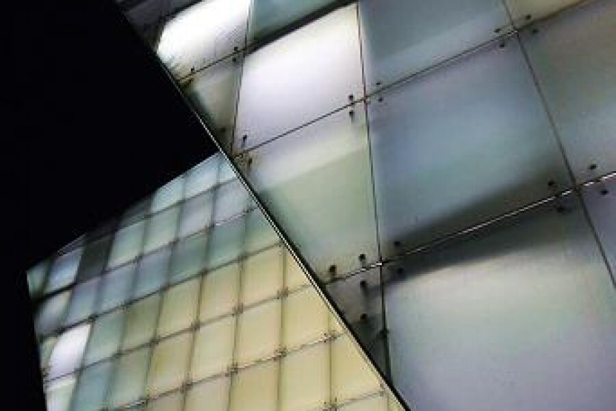 Application of patterned curtain wall glass to the Ningbo Marriott Hotel Project