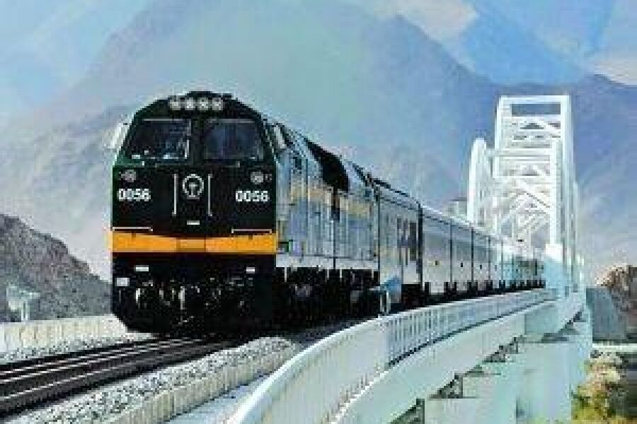 Glass picture of Qingzang locomotive