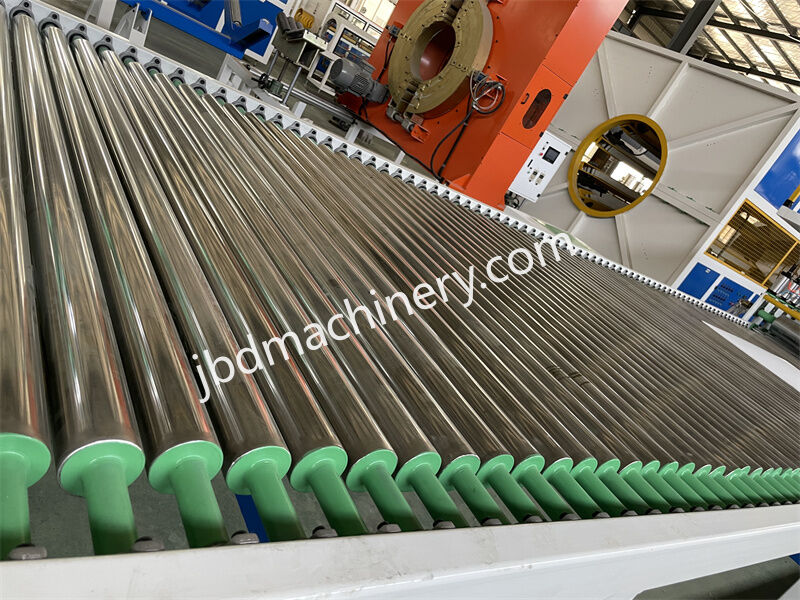 Top plastic extruder manufacturers with UL or CE compliance certificates for shipping to the North American market