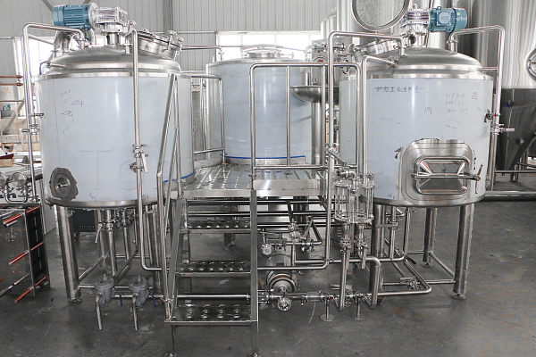 Understanding Beer Brewing Equipment – From Fermentation Tanks to Professional Brewing Systems