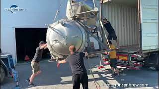 New 2000L 4000L Fermentation tanks arrive in clients' brewery .We always work out the best solution from brewery to shipping.