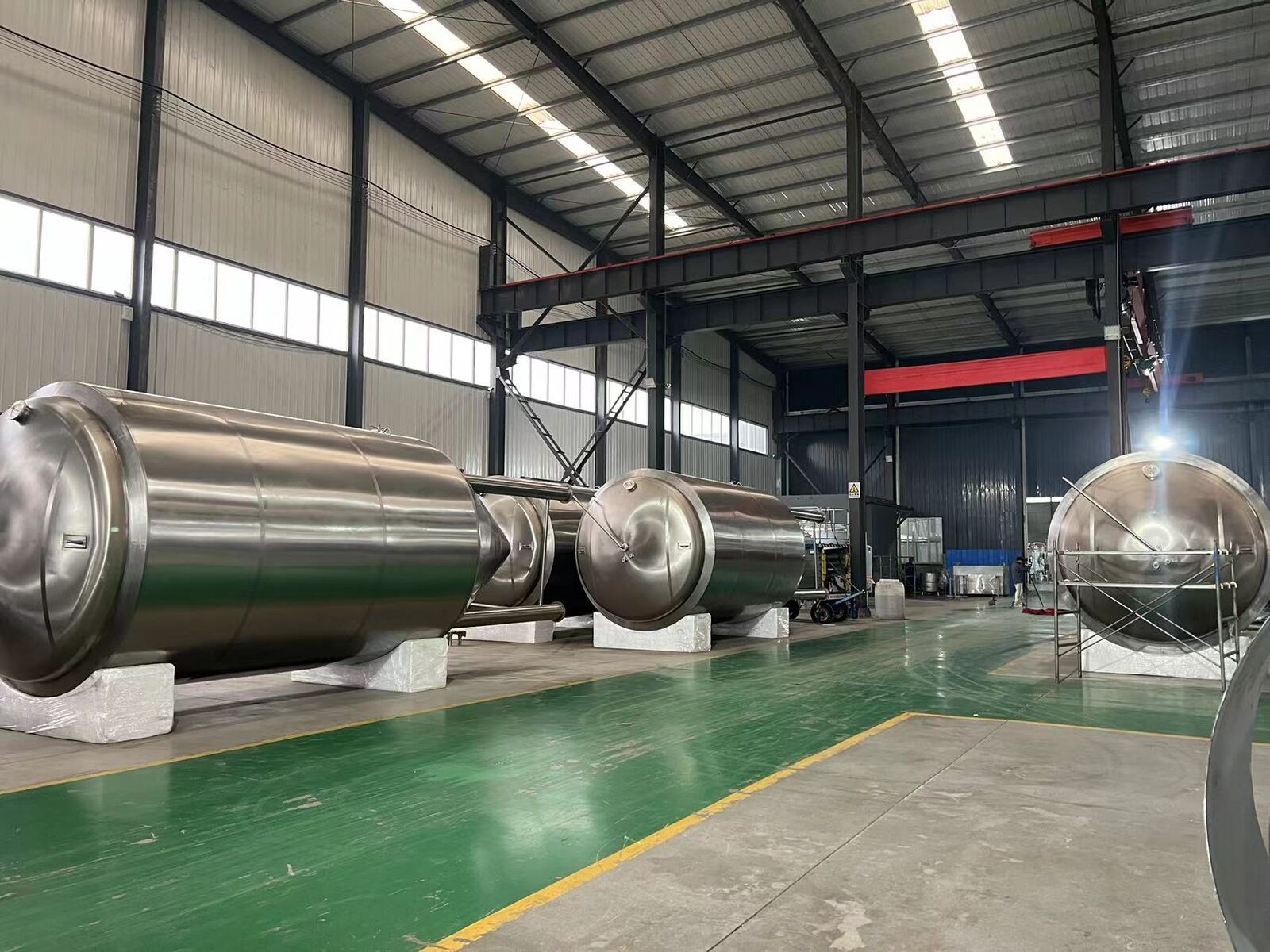200HL fermentation tanks