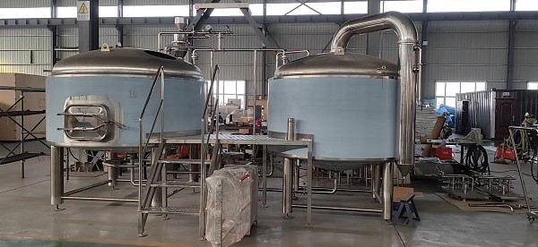 Some half-products are producing.Our factory is will again filled with too mush equipment and fermenting tanks .