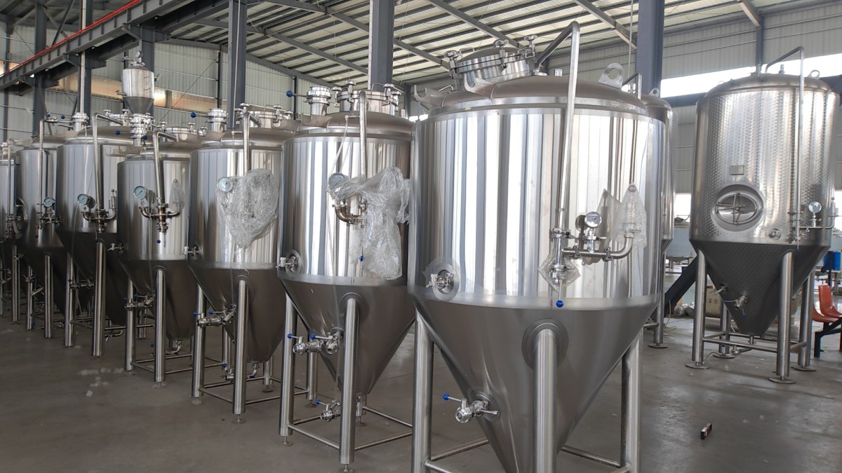 1000L fv.jpg 1000L fv.jpg