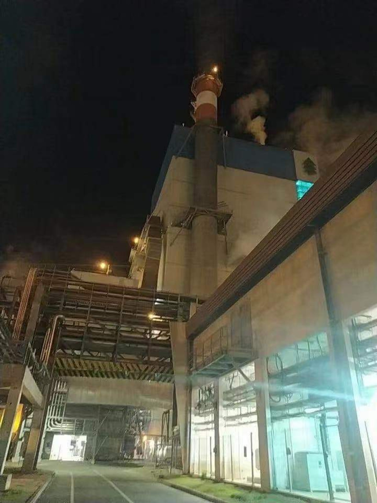 Our guest sent us the pictures of his factory to enjoy. Very nice