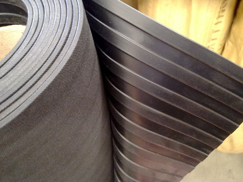 Broad Ribbed Rubber