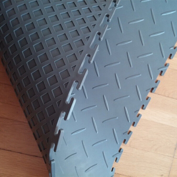 Diamond Interlocked PVC Tile