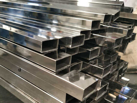 Stainless steel rectangular tube