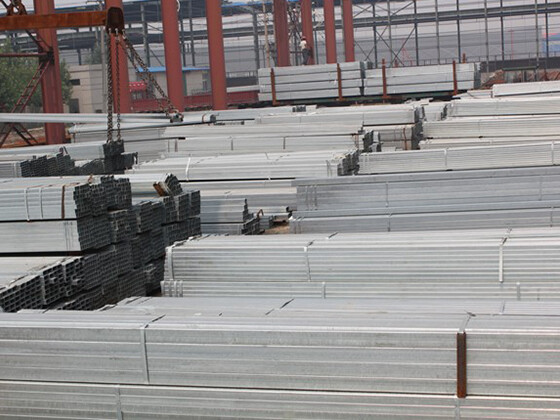 ST12/ST37 Galvanized square pipe