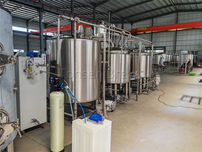 5HL 500L Brewhouse.jpg Система заваривания газированной воды