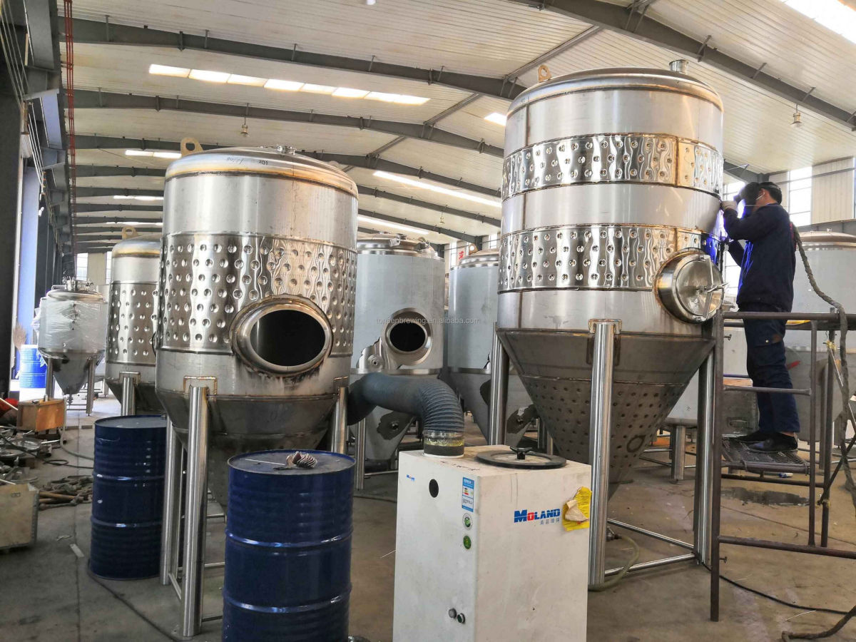 379-202107291504161144.jpg Tanques de fermentación comerciales