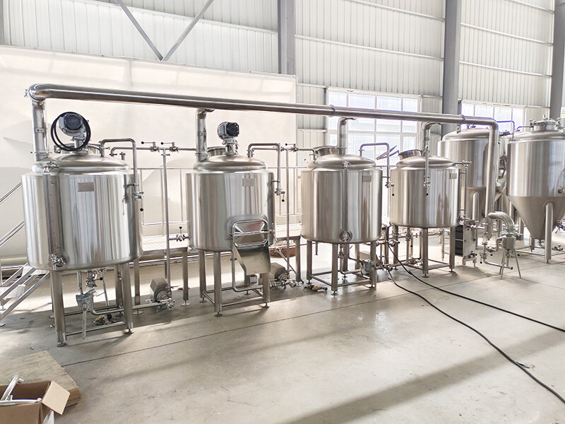23180 300L 糖化四器 (2) Guía esencial para elegir el equipo adecuado para elaborar cerveza