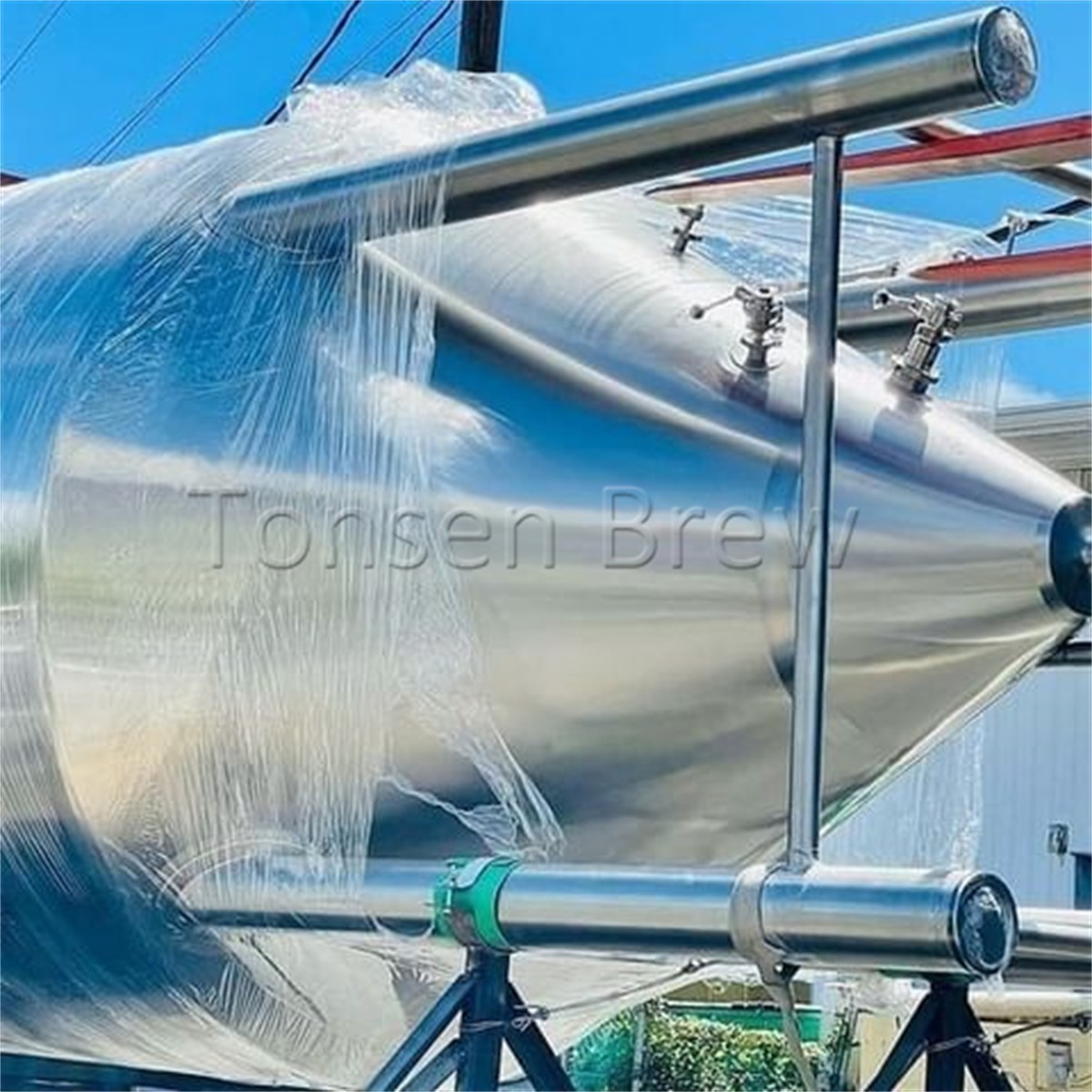 El fermentador de 80bbl llegó a EE. UU. amo a este grandullón!!!