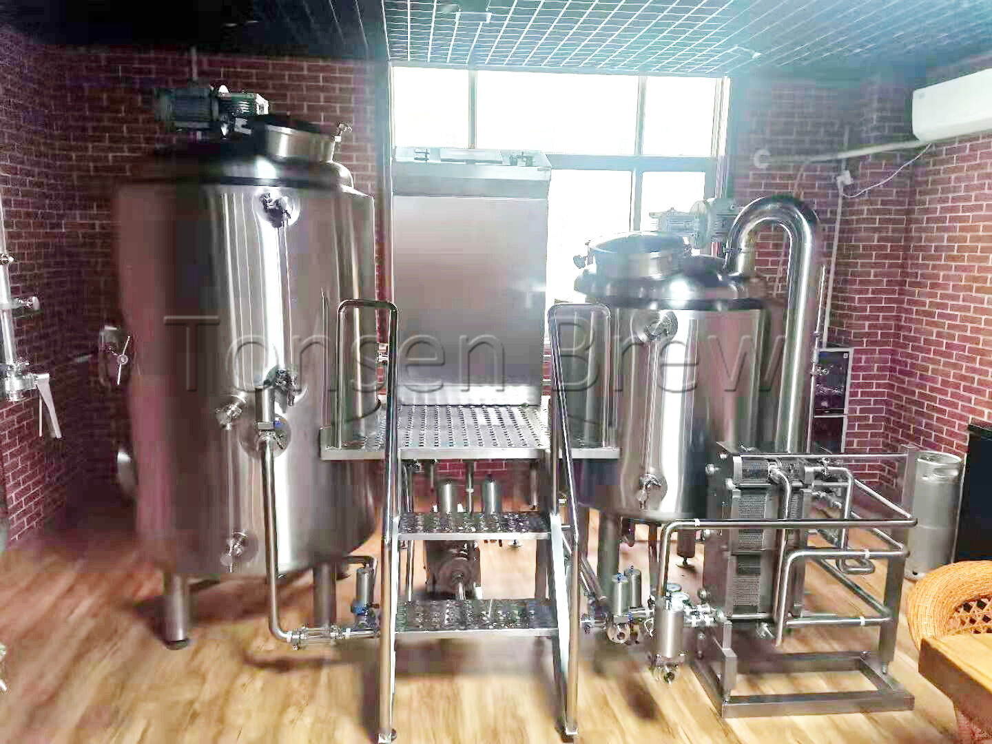 Equipo de barra de cerveza artesanal de 300 l ~ elaborando sus sueños