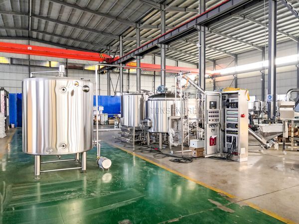 Tanques Tonsen en producción ~ si necesita algún equipo de cerveza, equipo de vino, equipo de whisky y otra cervecería o sistema de fermentación...
