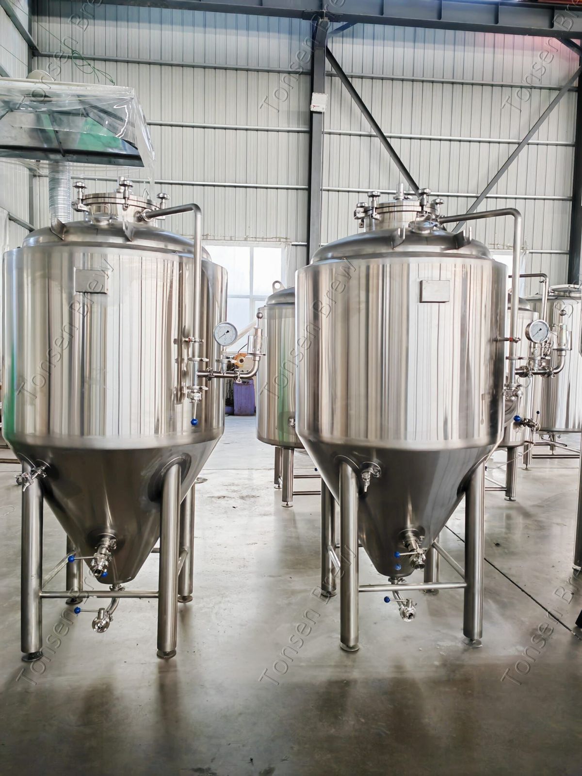 Boca de acceso lateral. boca de inspección superior, boca de inspección lateral superior, siempre hay un estilo adecuado para su cervecería. ¿cuál preferirás?