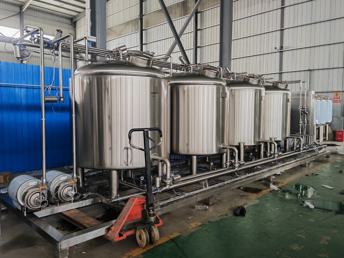 Sistema CIP de 4 tanques de 2000L