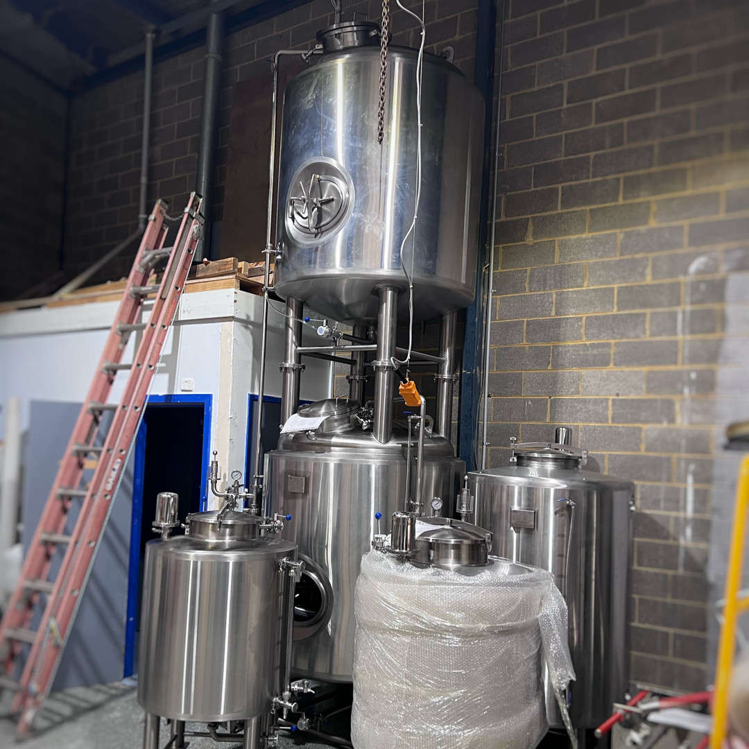¡¡¡Felicidades!!! ¡¡¡Nuevo enfriador de glicol y otros tanques de acero inoxidable llegaron exitosamente ~!!!