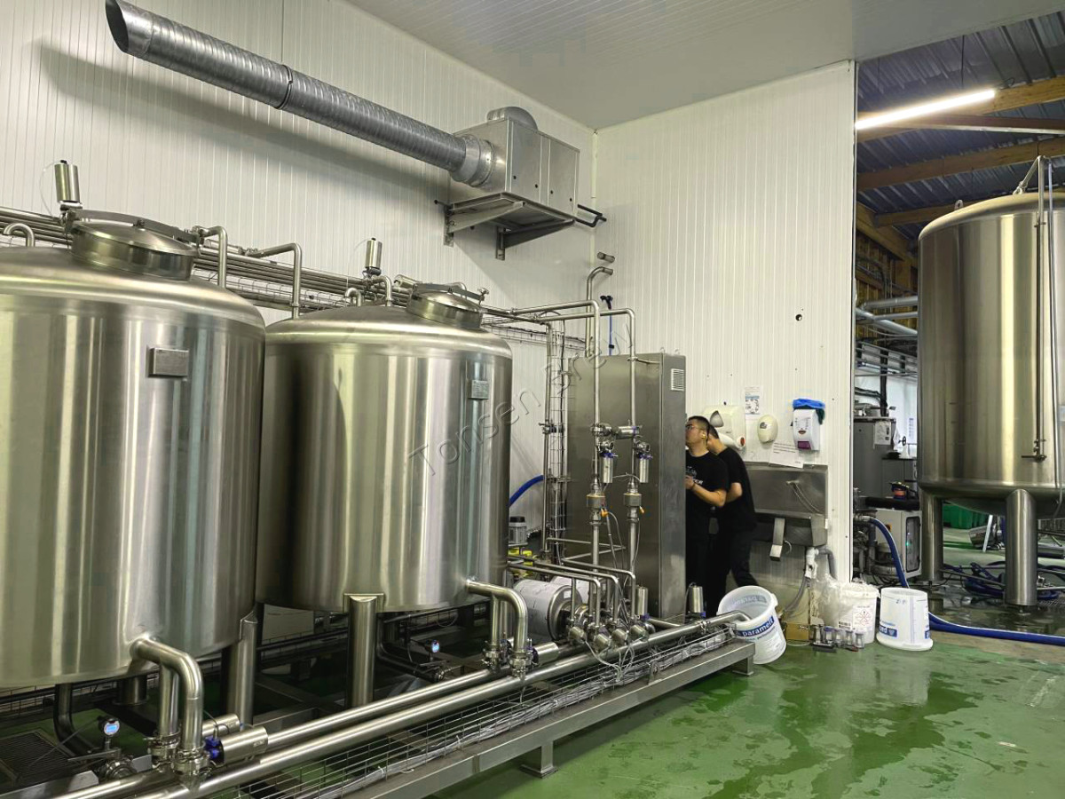 22227 20HL (4).logo.jpg Fermentadores de 64000 l y depuración del sistema CIP completamente automático de 2000 L y se pondrán en funcionamiento pronto