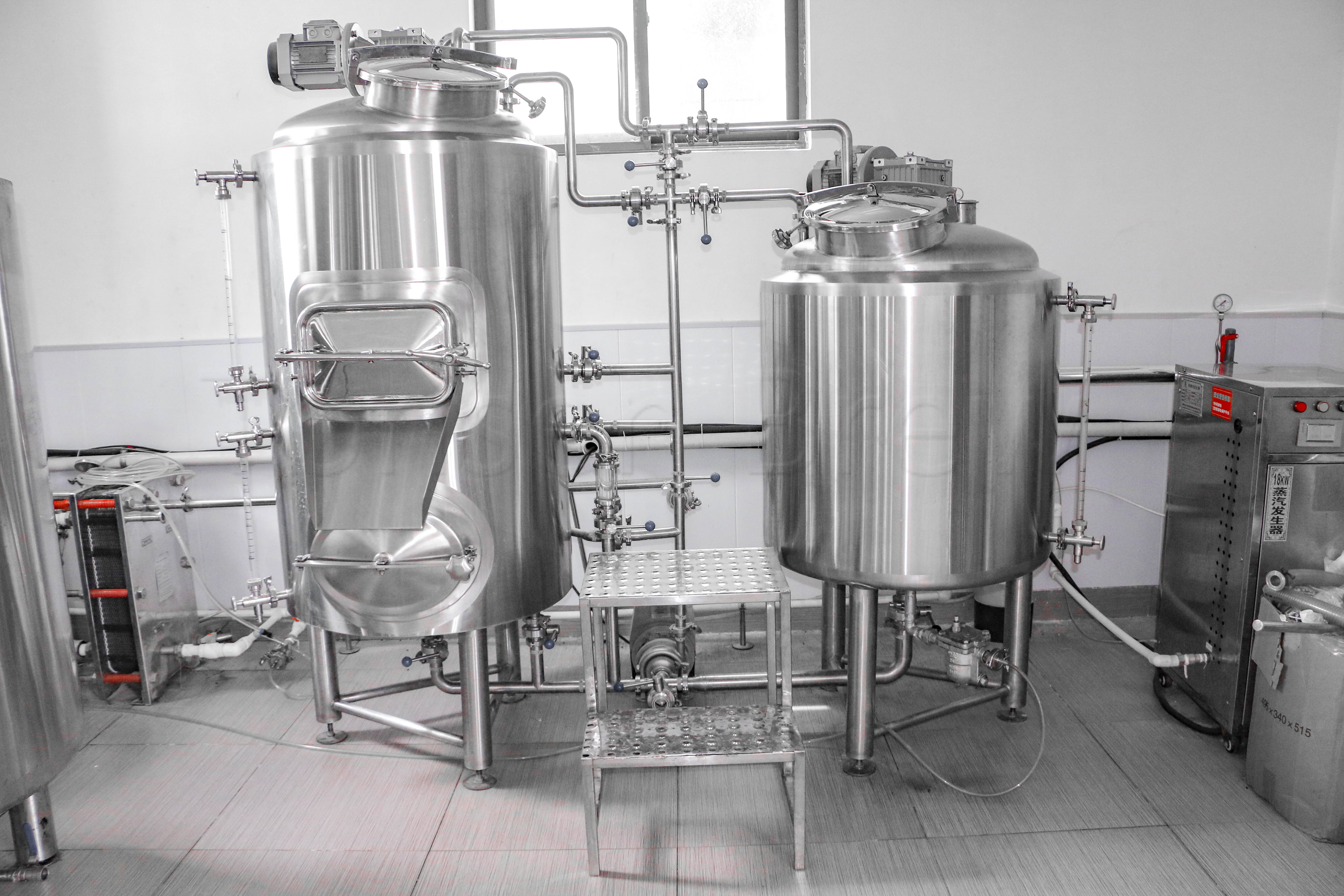 L'évolution du matériel de brassage maison et de bière artisanale en Europe