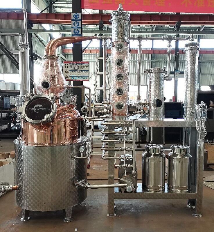 Trés exité! L'ensemble de la distillerie de 250L a fait un beau voyage et est arrivé en Suède intact, il peut faire du Whisky, du Gin.... Félicitations !