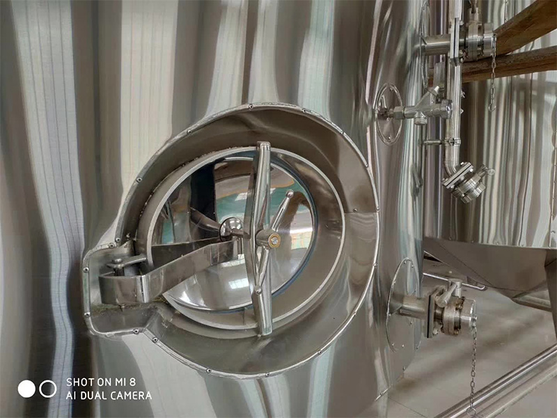 Cuves de fermentation pour kombucha et cidre