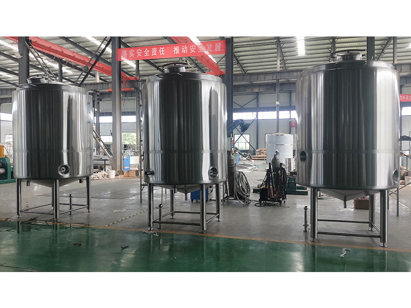 Réservoir de bière lumineux 2000L