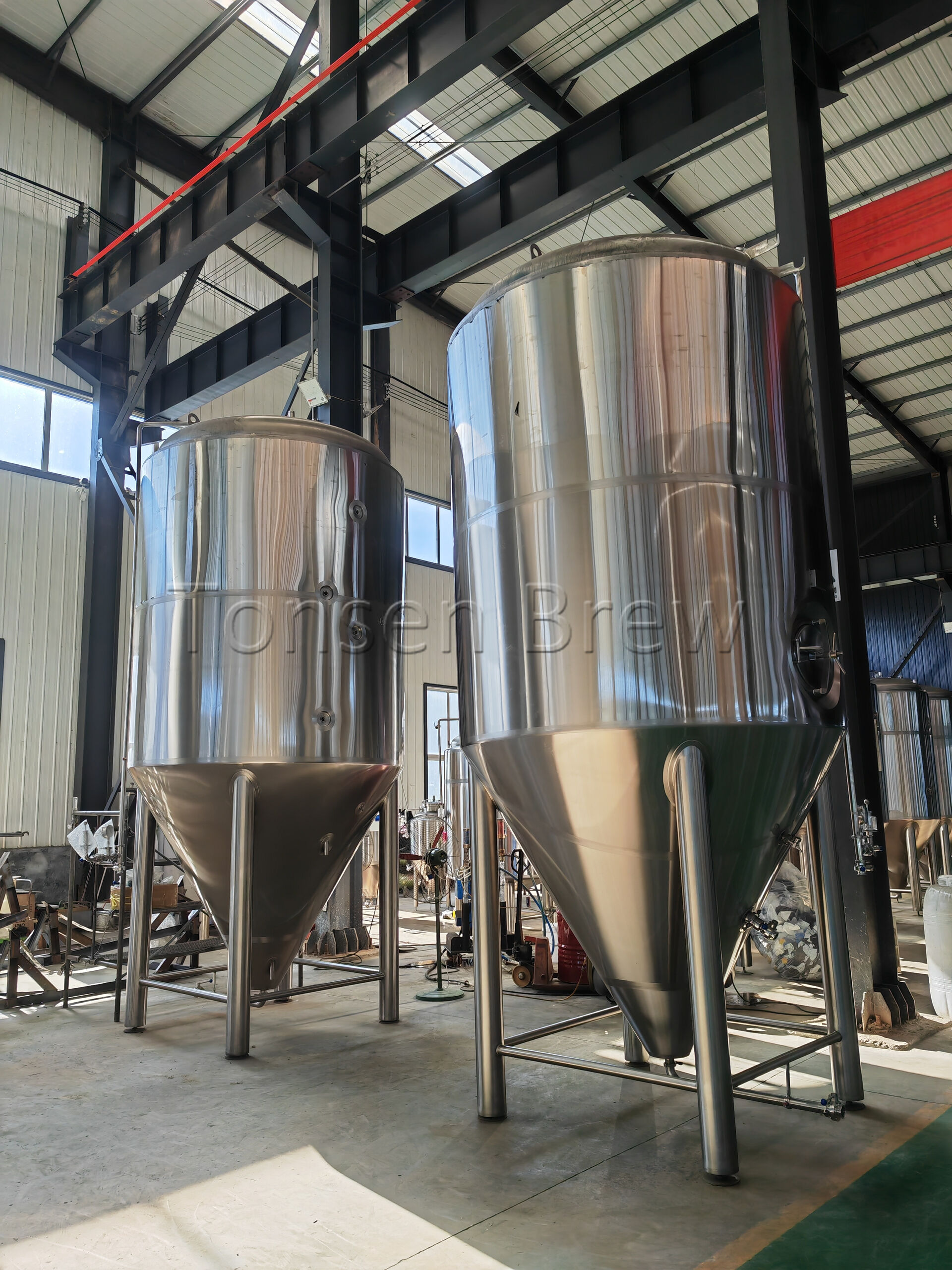 Les cuves de fermentation Tonsen-2000L, 4000L et 8000L sont prêtes à être expédiées en France !!!