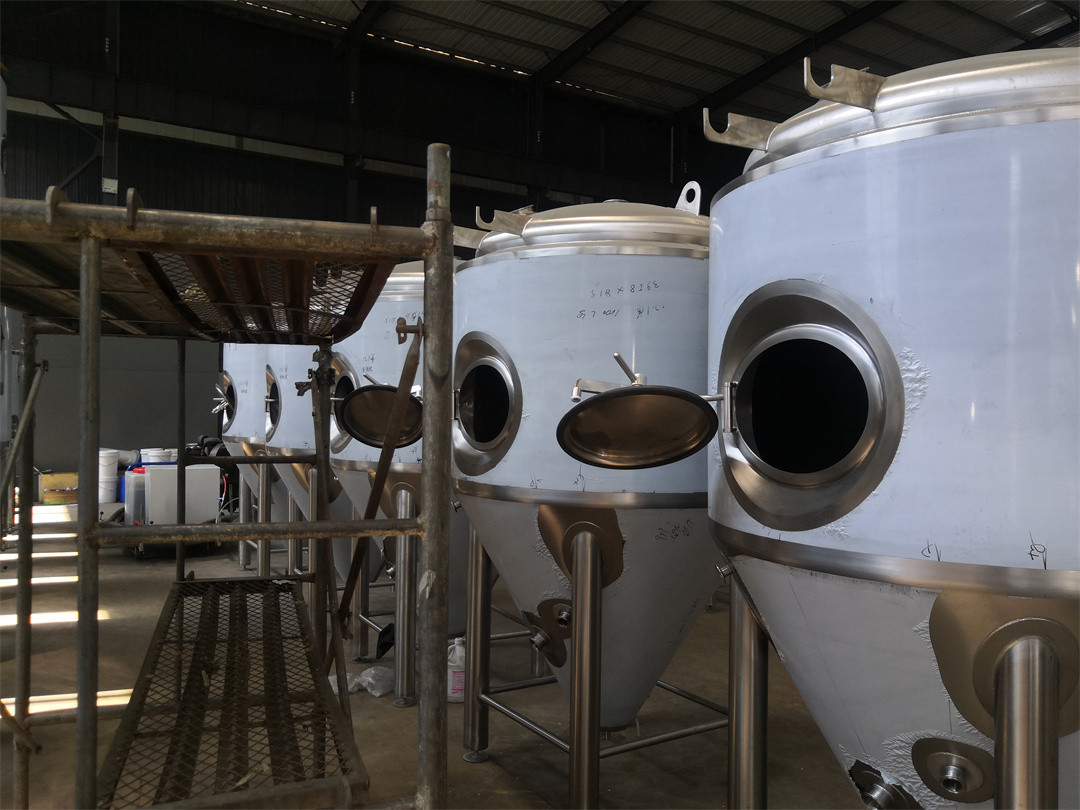 Équipement de brassage de bière/machine de fabrication de vin/usine de cuve de fermentation