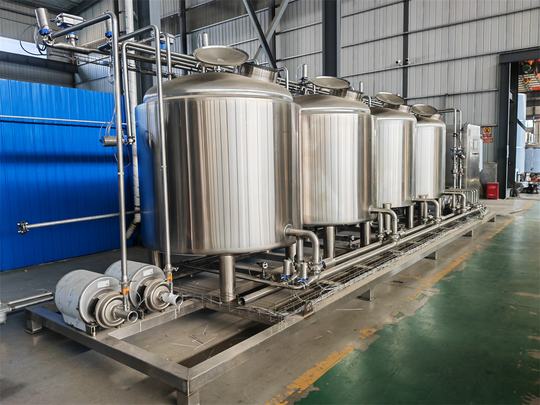 Système de nettoyage CIP pour brasserie de bière et équipement de fermentation.
