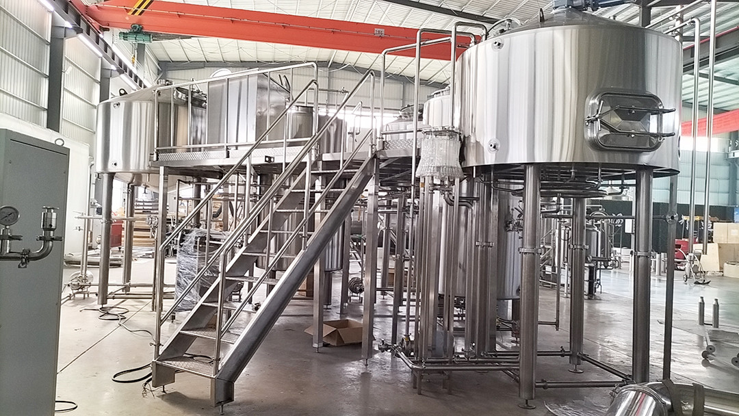 Quels sont les 4 ingrédients de la bière ?